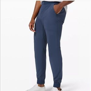 LuluLemon mens joggers size L